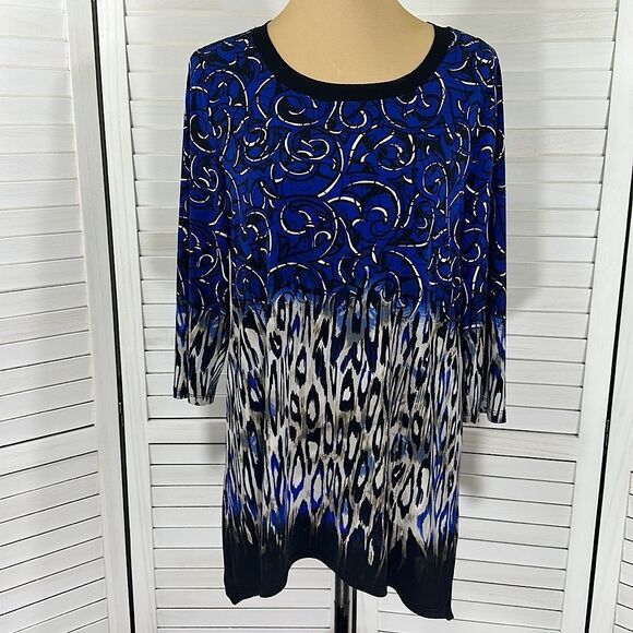 Chico’s Travelers Tunic Size 1 (8) Top Medium NWOT - Picture 3 of 16